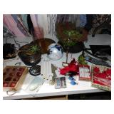 BATTERY OP T LIGHTS, POINSETTIA LIGHTS, LARGE