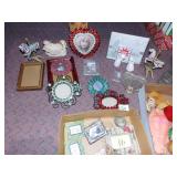 SMALL PICTURE FRAMES,CAROUSEL HORSE, KISSING