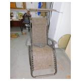 FOLDING RECLINING LAWN CHAIR WITH ATTACHED