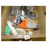 STAPLE GUN TACKER, STAPLES, 200 SOLDERING GUN AND