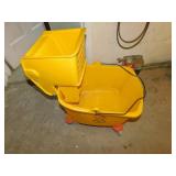 MOP BUCKET