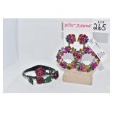 BETSEY JOHNSON ROSE BRACELET AND FLOWER WREATH