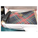 DOONEY & BOURKE NEW PLAID CLUTCH IN OB 10" X 6"