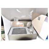 NFL STEELER TIN W/ WATCH AND TRI-FOLD WALLET W/