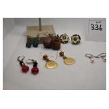 EARRING GROUP INCL. CZ EARRINGS