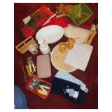 PIZZA BAKING STONE, TABLE CLOTHES, CHOPPER, CAN