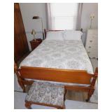 FULL SIZE BED, MATTRESS & BOX SPRING