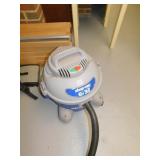 SHOP VAC