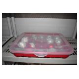 ORNAMENT HOLDER AND BULBS