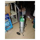 PORTABLE OXYGEN TANK