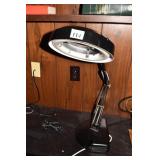MAGNIFIER LAMP 27" H