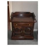 ETHAN ALLEN SIDE TABLE, 25" H X 26" W X 16" DEEP