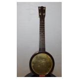 INSTRUMENT 4 STRING W/ CASE UNMARKED