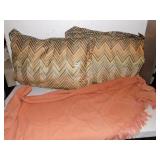 PILLOWS AND SOFT BLANKET