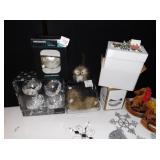 MIKASA HOLIDAY CANDLE HOLDER, ORNAMENTS, MINI