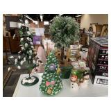 HOLIDAY TREE SNOWMEN ETC.