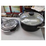 2 HOT PLATES, SAUCE POTS