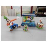TINY BUBBLES MUSIC BOX AQUARIUM, GOOFY, MINNIE