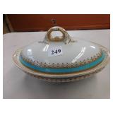 ROYAL WORCHESTER COVERED CASSEROLE 12" W X 3" H