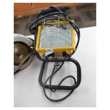 SKILSAW 7 1/4" AND SPOTLIGHT