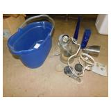 BUCKET CLIP LIGHT, ETC.