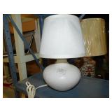 LAMP WHITE BASE