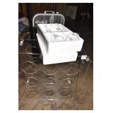 WINE LUCITE HOLDER AND 2 GLASSES