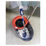 SPIN MOP AND BUCKET