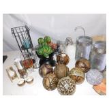 DECORATIVE BALLS; CANDLE HOLDERS; CACTI DÉCOR;