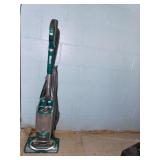 SHARK UPRIGHT VACUUM