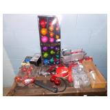 BULBS; CHRISTMAS DÉCOR; TIN BAKING WARE