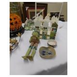 WHITE HOUSE VINEGAR BOTTLE, HAND PAINTED JAPAN