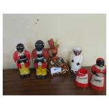 CAST IRON BLACK BANK 5.5" H, PLASTIC SHAKERS