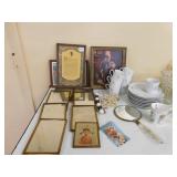 PICTURES, 7 SMALL MATCHED MIRRORS, LUNCHEON SET,