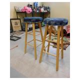 BARSTOOLS PAINTED TOP