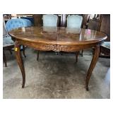 HENREDON OVAL DINING TABLE WITH 2 - 20" LEAVES