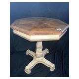 DREXEL HERITAGE OCTAGON TOP TWO TONE BASE TABLE