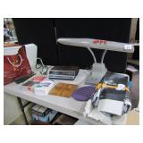 LAMP; PLASTIC SERVING UTENSILS; GE RADIO; KLEENE