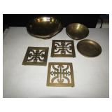 BRASS BOWLS, FOOTED TRIVET, ETC.