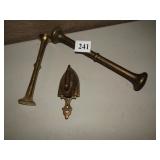 MINI IRON AND REST, AND 2 LARGE RESTS OR PAPER