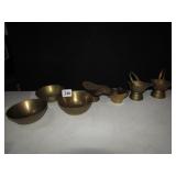 BRASS VASES AND FLOWER ARRANGEMENT BRASS