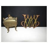 SEAT ON TOP OF INCENSE BURNER, W TRIVET 6.5" X 4"