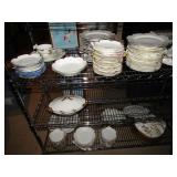 HAVILAND LIMOGES SET 18 DINNER PLATES, 15
