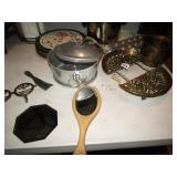 PAPER TOWEL HOLDER BRASS TRIVET, RAVAOLI MAKER