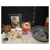 GLASSES, DECORATIVE PILLAR, ETC.