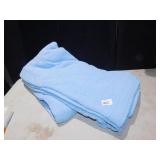 MOSFIME BLACK & WHITE BAG, FEW SNAGS; TWIN SIZE