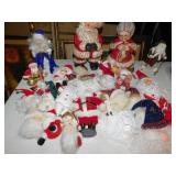 TOTE W/ LID AND CHRISTMAS DÉCOR LARGE TOTE