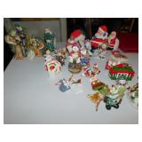 TIN W/ LID, SANTA BANK AND HOLIDAY DÉCOR, LG. PC.