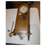 BATTERY OP WALL CLOCK WOOD TRIM PC. DAMAGED