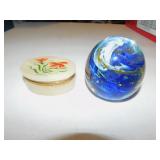 SIGNED KERRY GLASS PAPER WEIGHT, MARBLE BOX